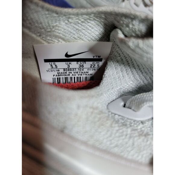 Nike Epic React Running Shoes 5.5 - Picture 5 of 6